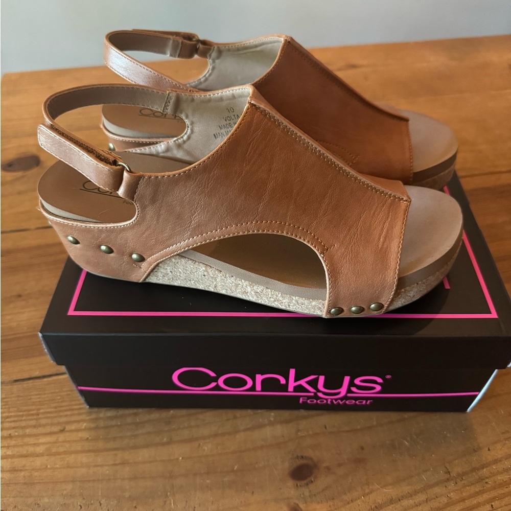 Corkys Volta Cognac Size 10